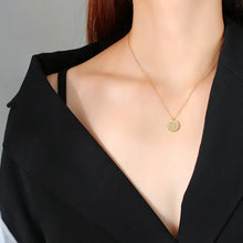 Load image into Gallery viewer, Pendentif FU (fortune) acier inoxydable
