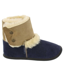 Load image into Gallery viewer, Le bottillon - Red Sheep Slipper Women
