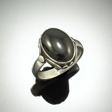 Load image into Gallery viewer, Onyx Silver Ring
