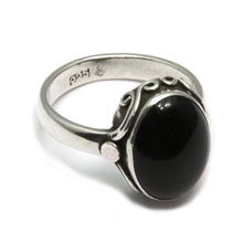 Load image into Gallery viewer, Onyx Silver Ring

