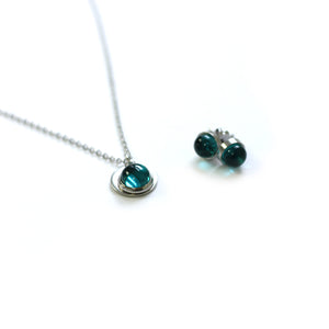 Créart Pendant and Earrings Set