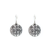 Load image into Gallery viewer, Silver earrings
