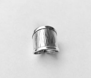 Silver line ring