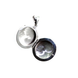 Silver pendant